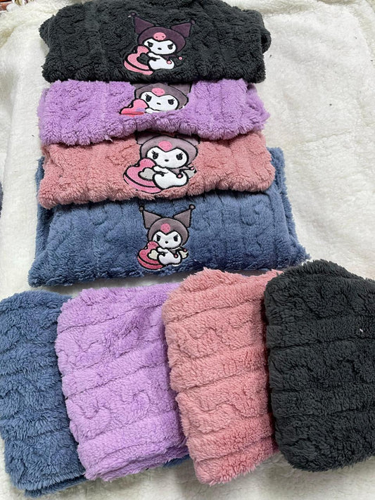 PIJAMA KUROMI NIÑA