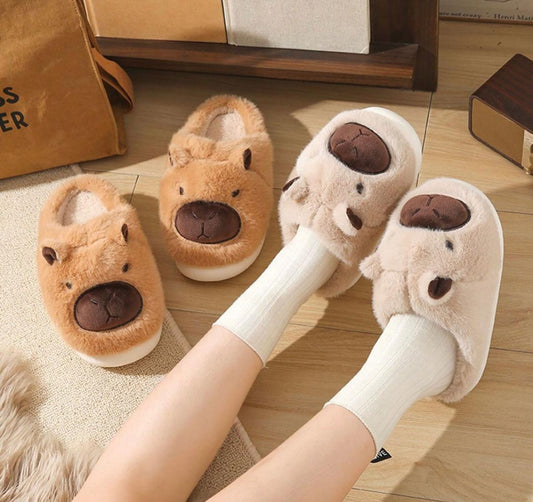 PANTUFLAS CAPIBARA NIÑO Y ADULTO